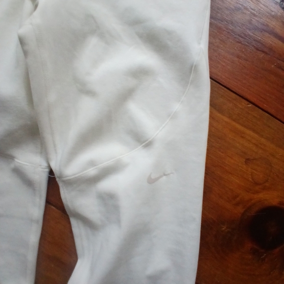 Nike Pro Warm Training Tights Dri-Fit SZ M NEW WITH TAGS - Picture 4 of 7